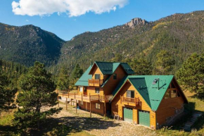 Stunning 360° Views - Hiker's Paradise!
